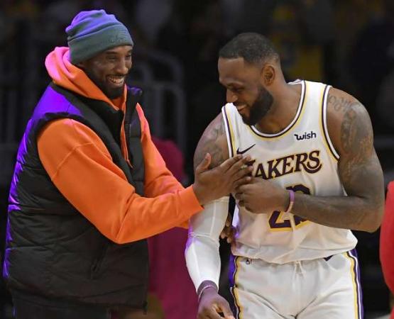 科比坠机事件现场视频,科比坠机事件高清视频