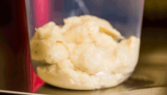 泰国网红榴莲咖啡来了，逆天搭配竟一口上瘾，必须打卡