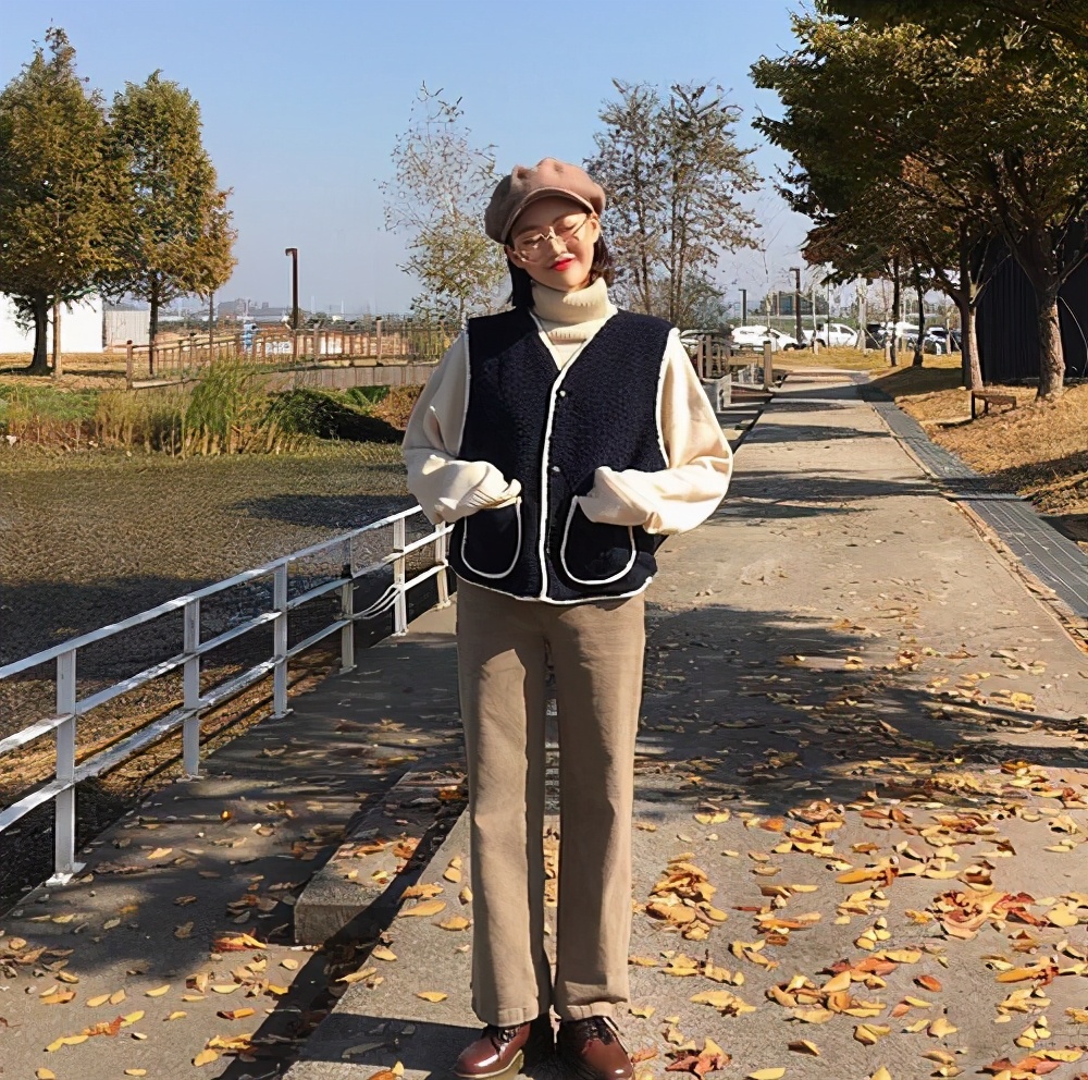 韩系穿搭温柔风穿搭,简约气质的韩系风格日常实用穿搭