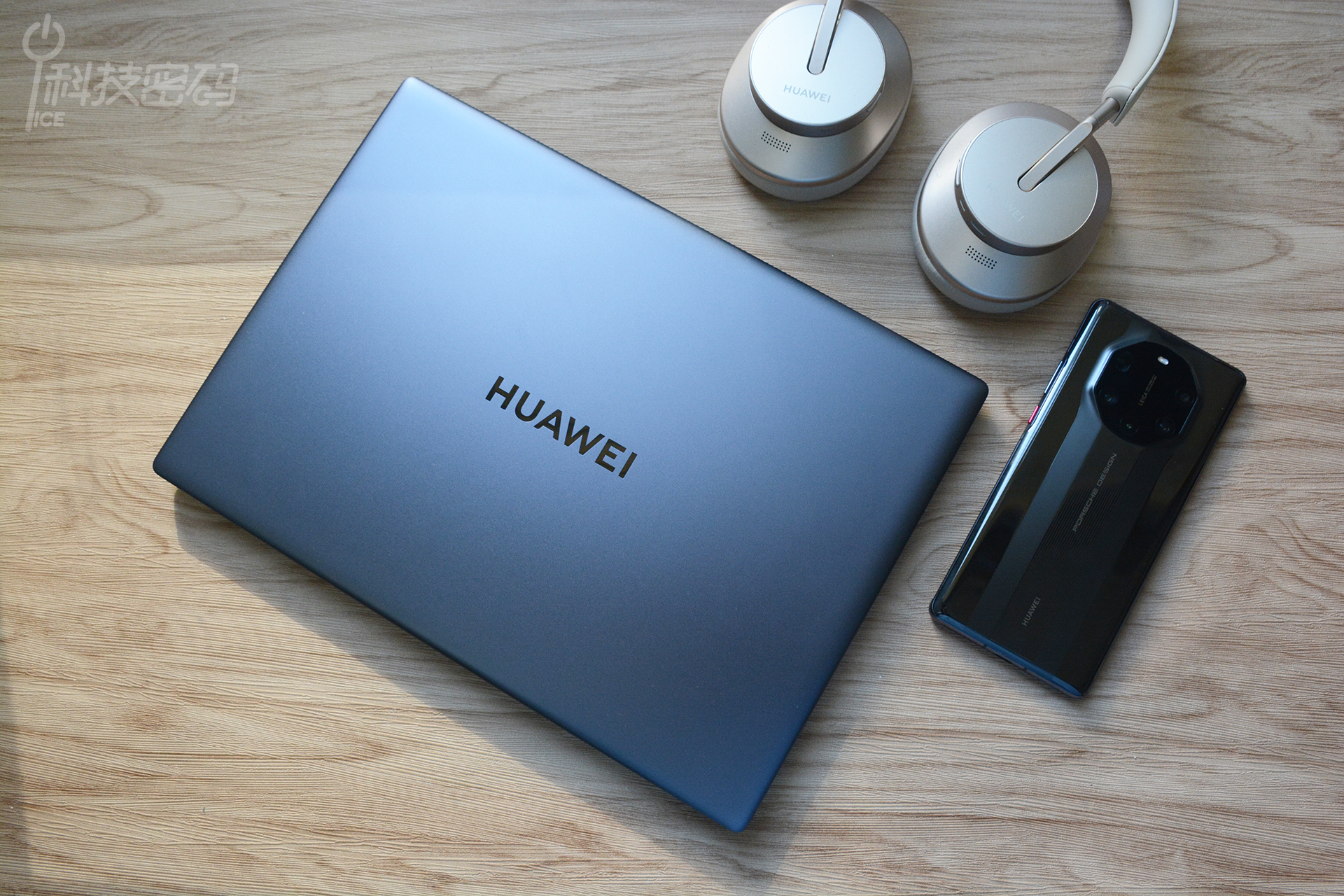 matebookxpro2022与2021区别,华为matebookxpro对比macbookpro