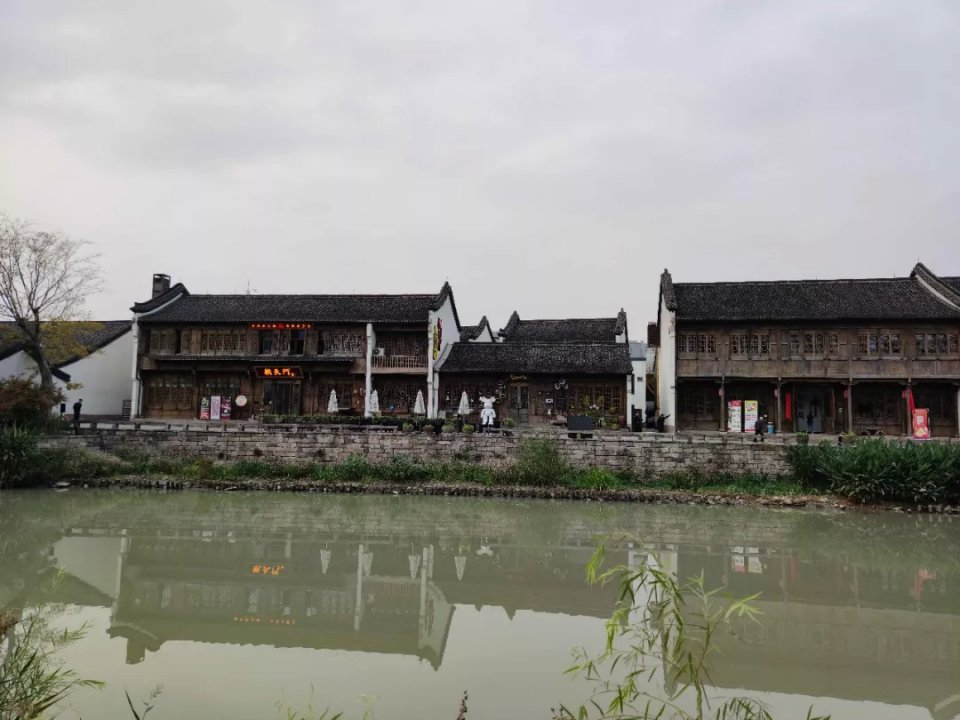 灏忕背cc9pro瀵规瘮灏忕背10pro,灏忕背cc9pro鎷嶇収璇勬祴瑙嗛