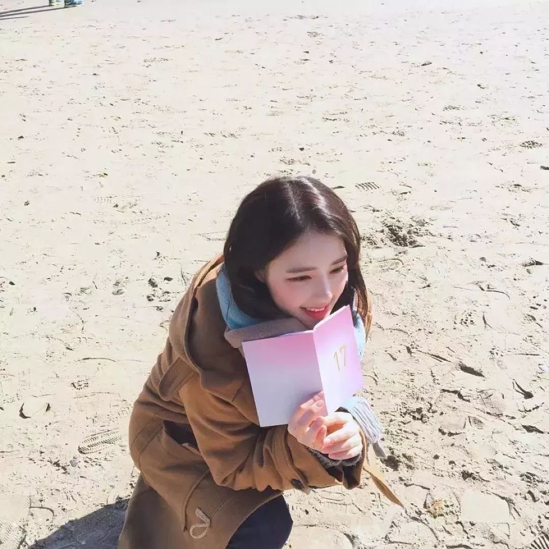 原宿风女生头像两张,头像图片原宿风女