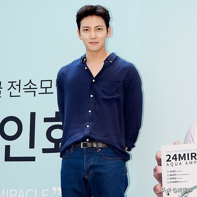 韩国男生的发型有哪些常见的款式,最流行的日式发型和韩式发型男士