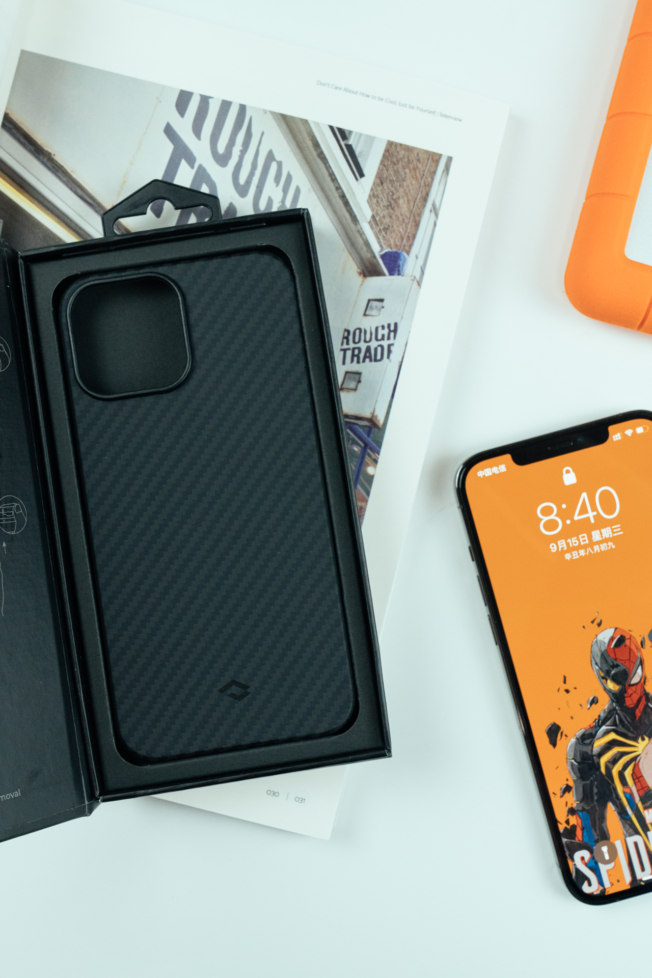 iphone13磁吸降温手机壳,iphone13手机壳磁吸防尘