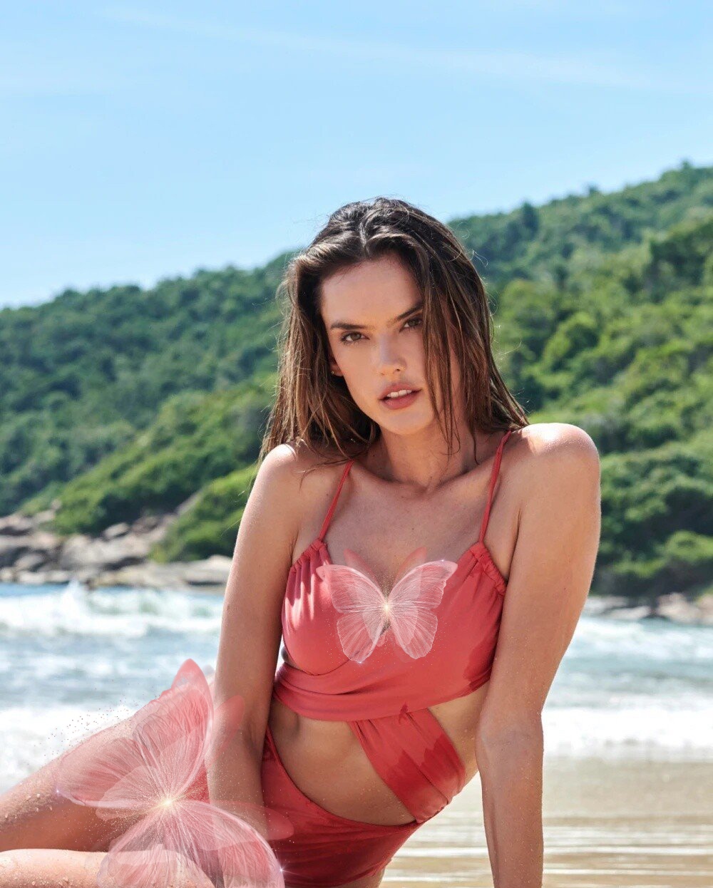 维密泳装秀超模海边,维密超模红毯礼服写真高清图片