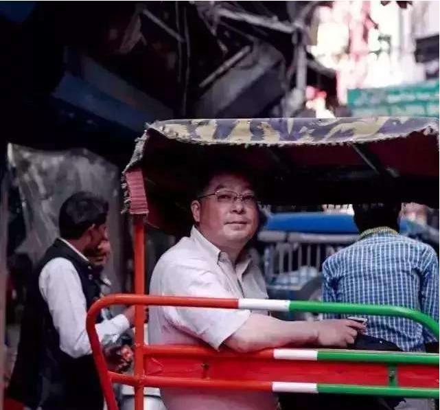 1002人求情书背后，是陆勇14年的坚持，更是祖国的日益壮大