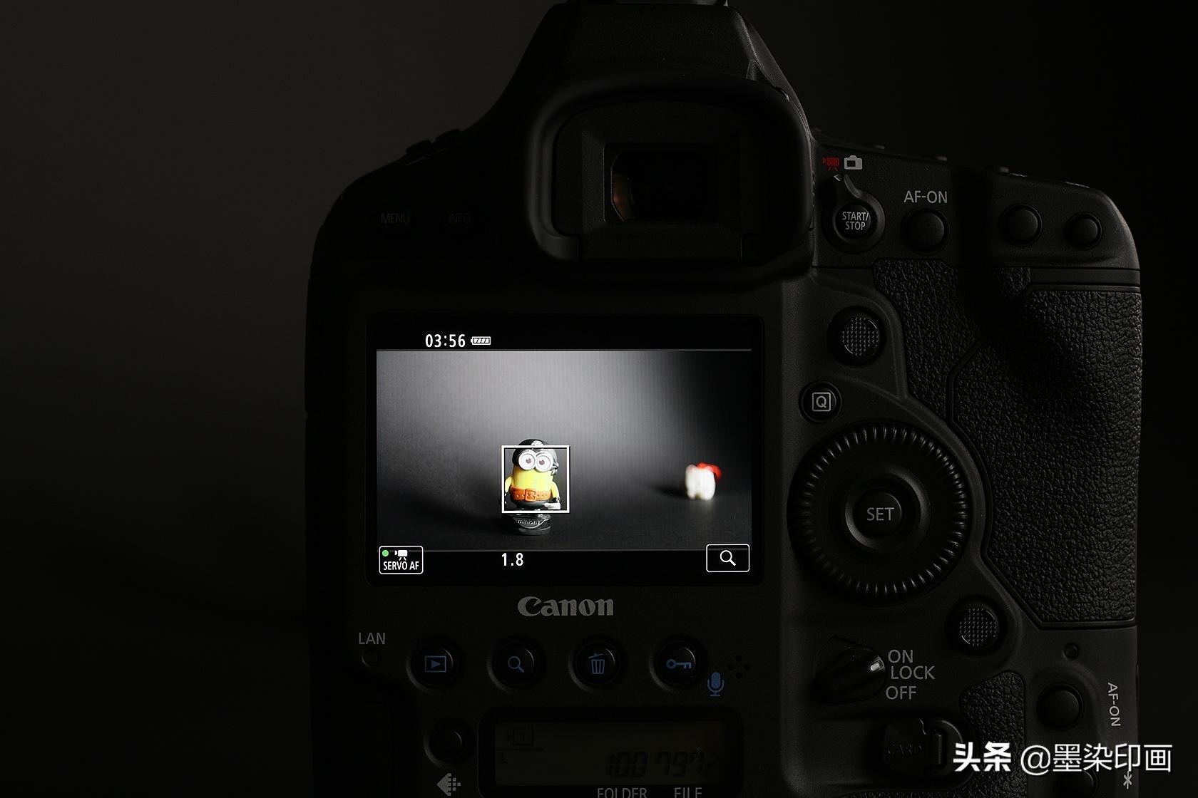 弱光怎么对焦,弱光环境下的对焦技巧