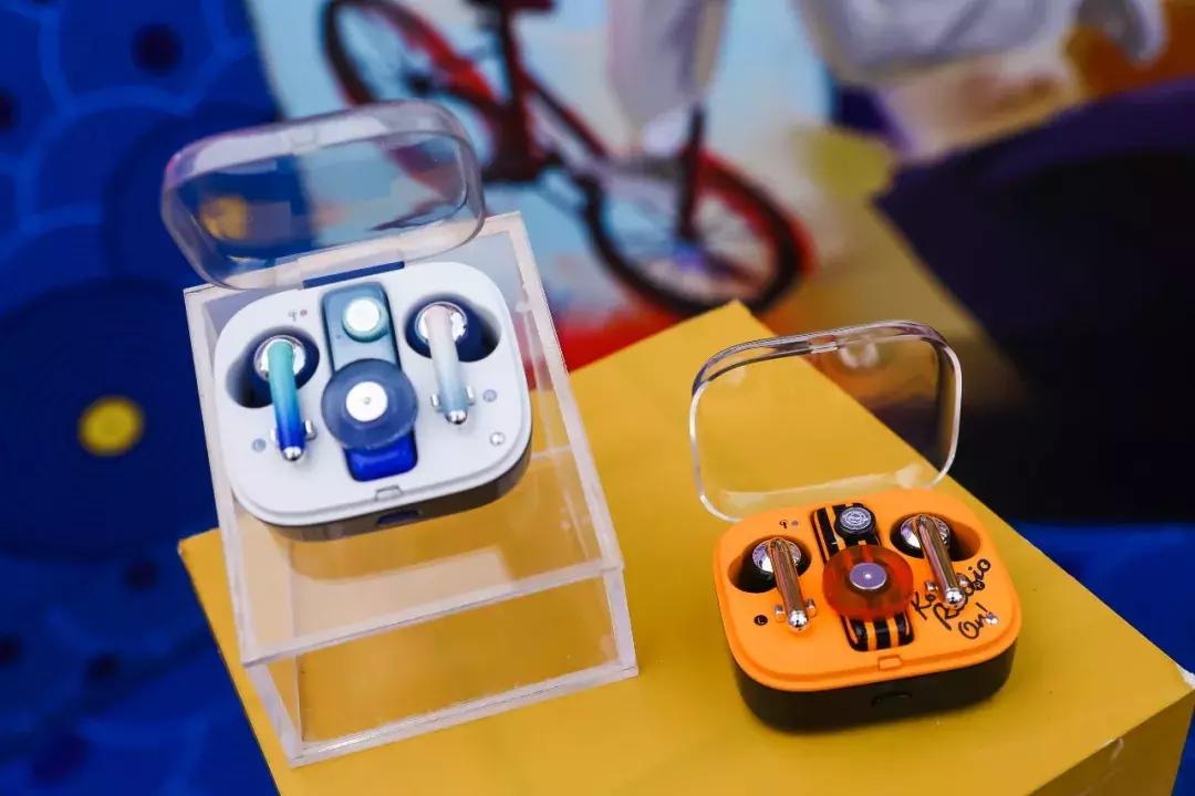 年轻人爱什么汽车,年轻人都爱什么