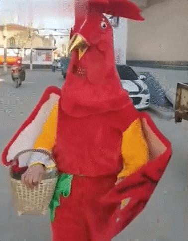 笑喷了!网友开发出的“硬核”防疫装备你遇到过几种?