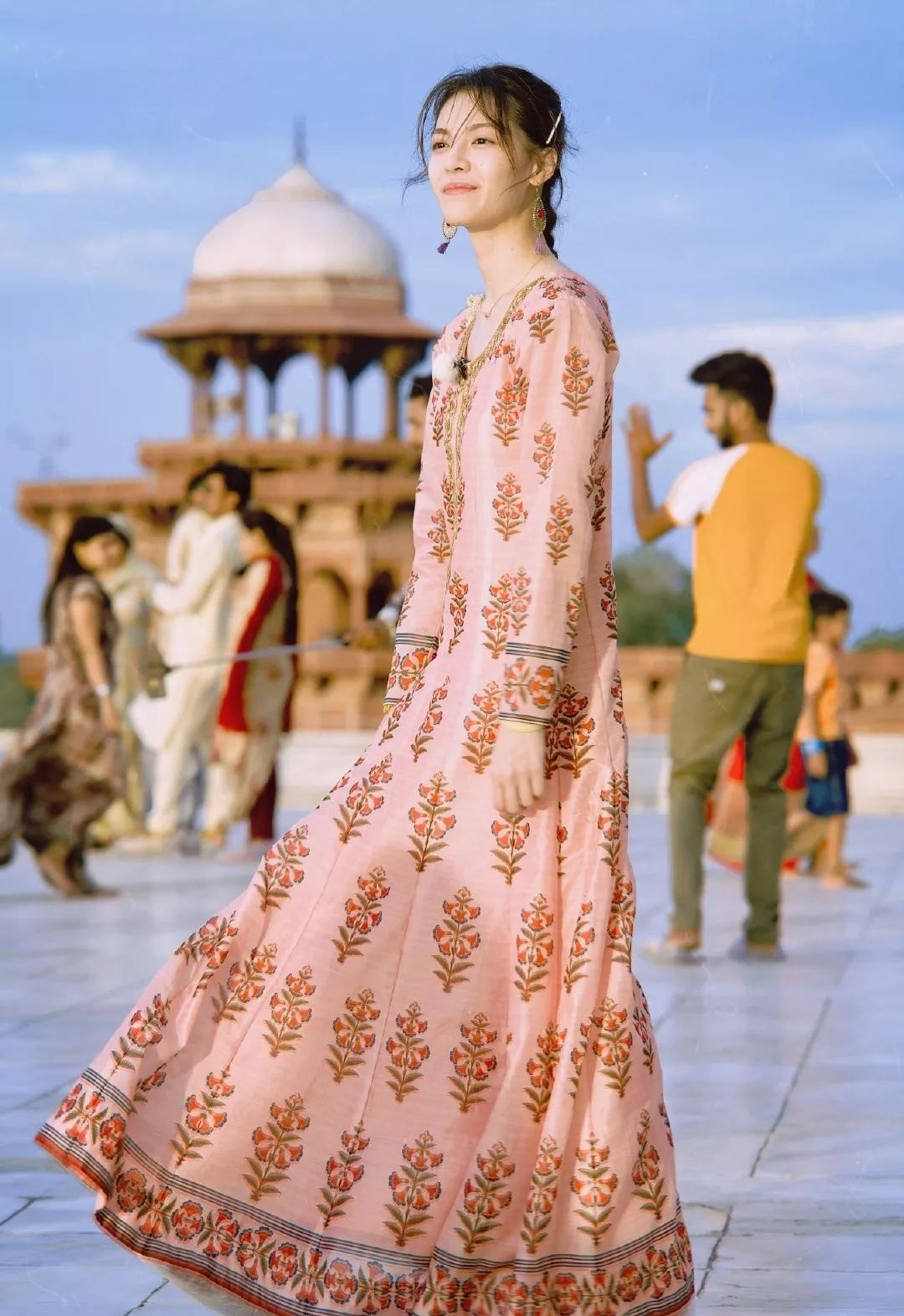 黄金周朋友圈比美大赛,穿这5套你就赢了