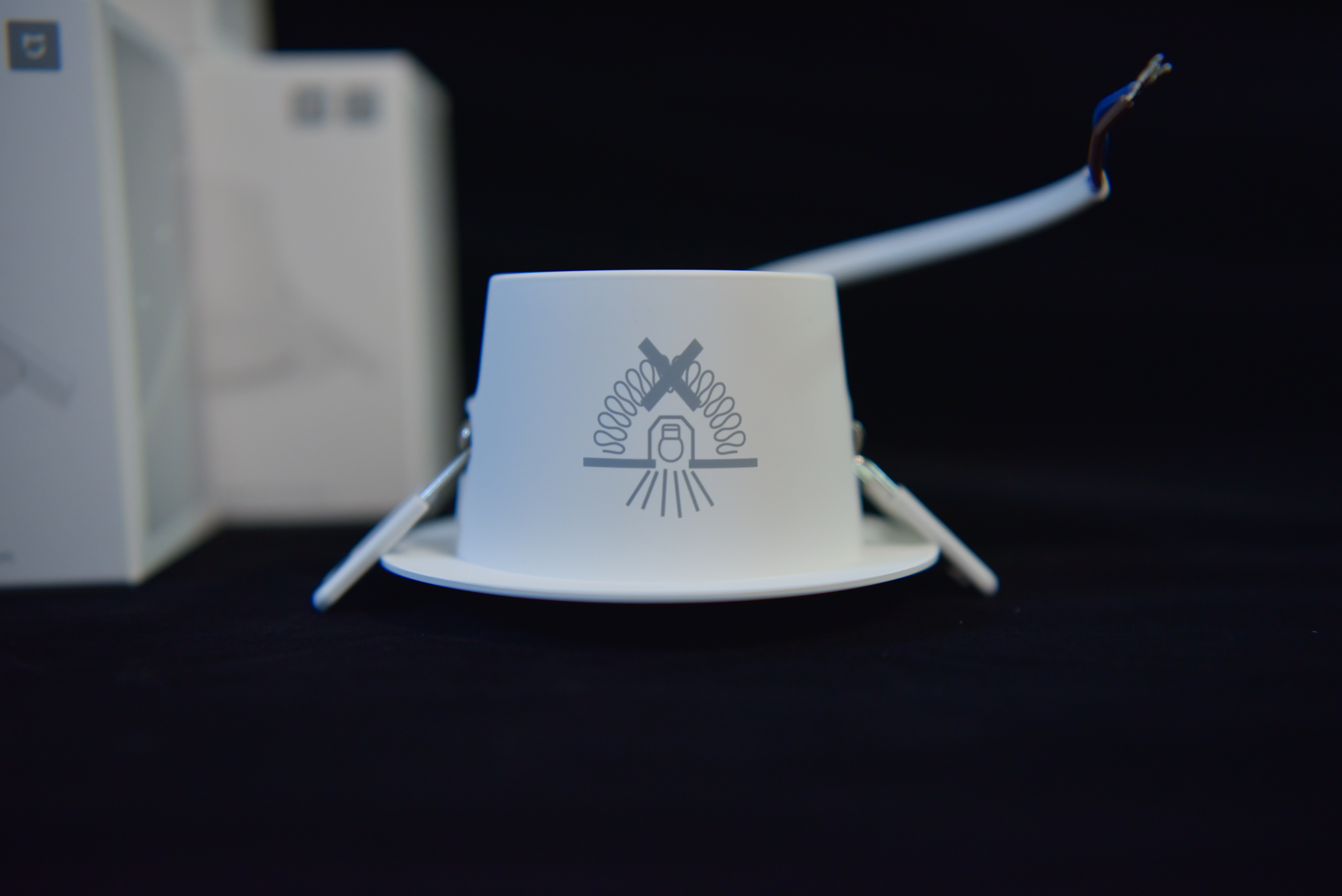 米家智能灯泡蓝牙mesh使用效果,点亮生活灯具怎么样