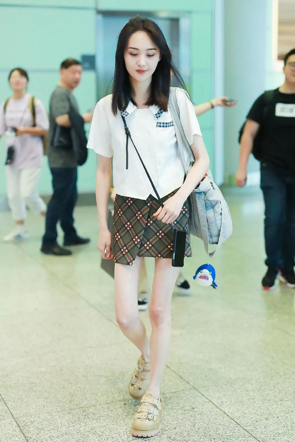 减龄学院风怎么穿才洋气？注意这三点，一不小心嫩回18岁