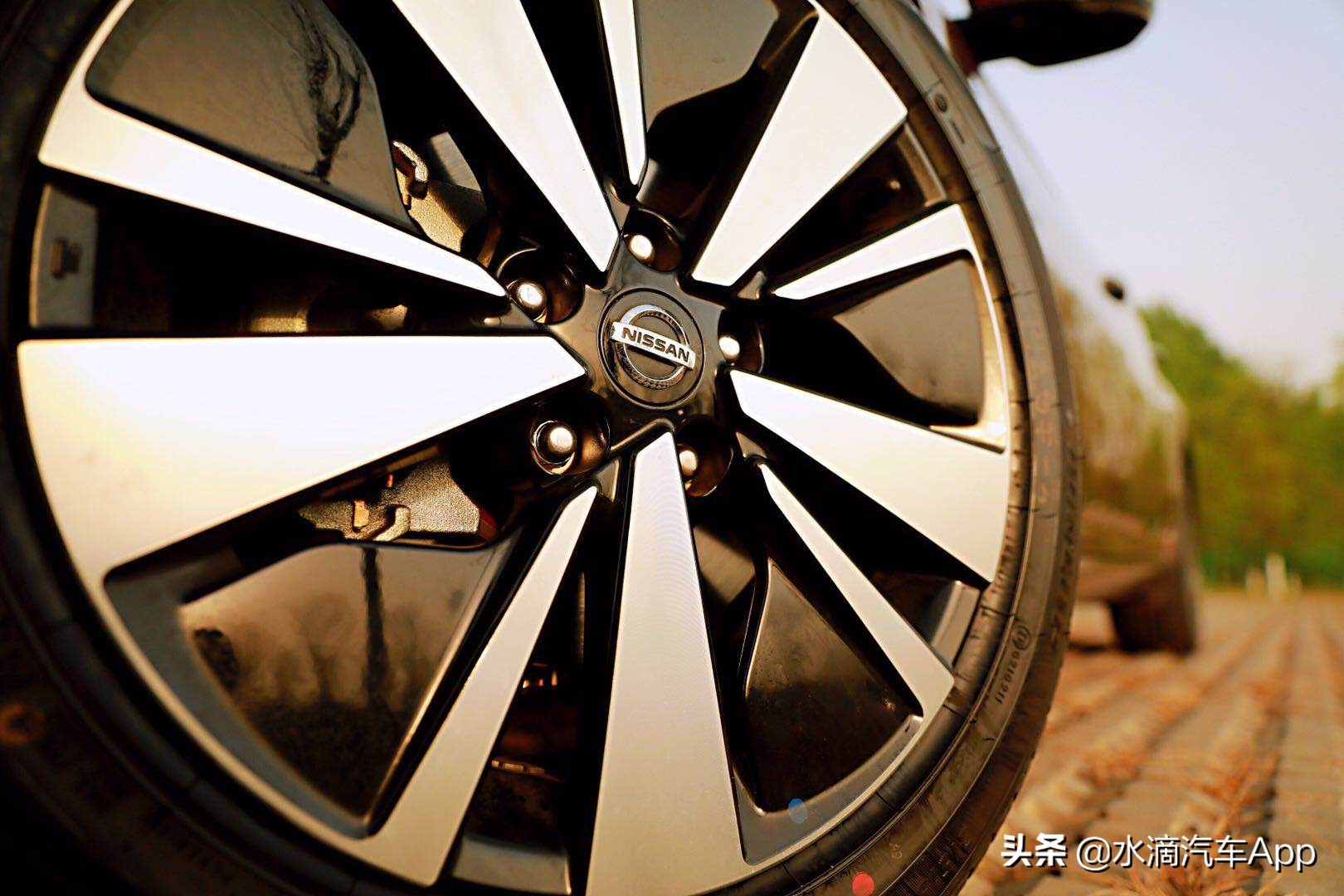 第七代天籁试驾,试驾七代天籁智行领航版