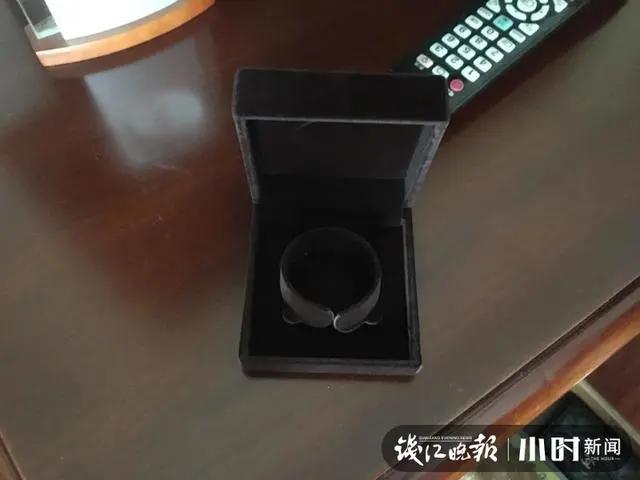 杭城别墅男主人傻眼：保险箱离奇失踪，毛估估价值几十万