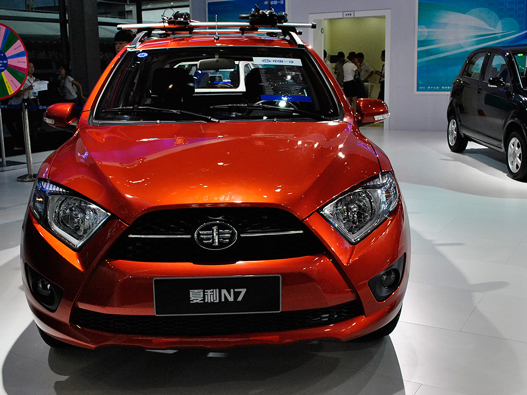 1元甩卖神车夏利消亡史,夏利停产车型有哪些