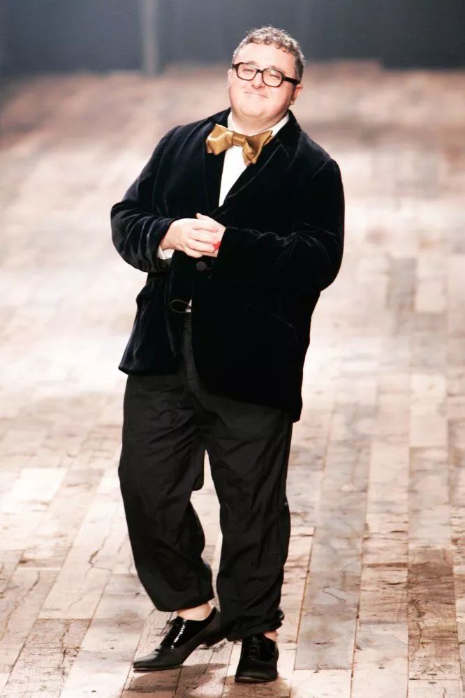 鐭冲ご濮愬勾杞荤殑鐓х墖,鐭冲ご濮愮┛鐨勫尅濞佸悧