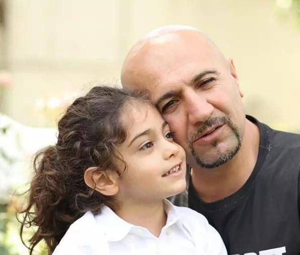 小学生腹肌搓衣板,小孩也可以练出最牛逼的八块腹肌