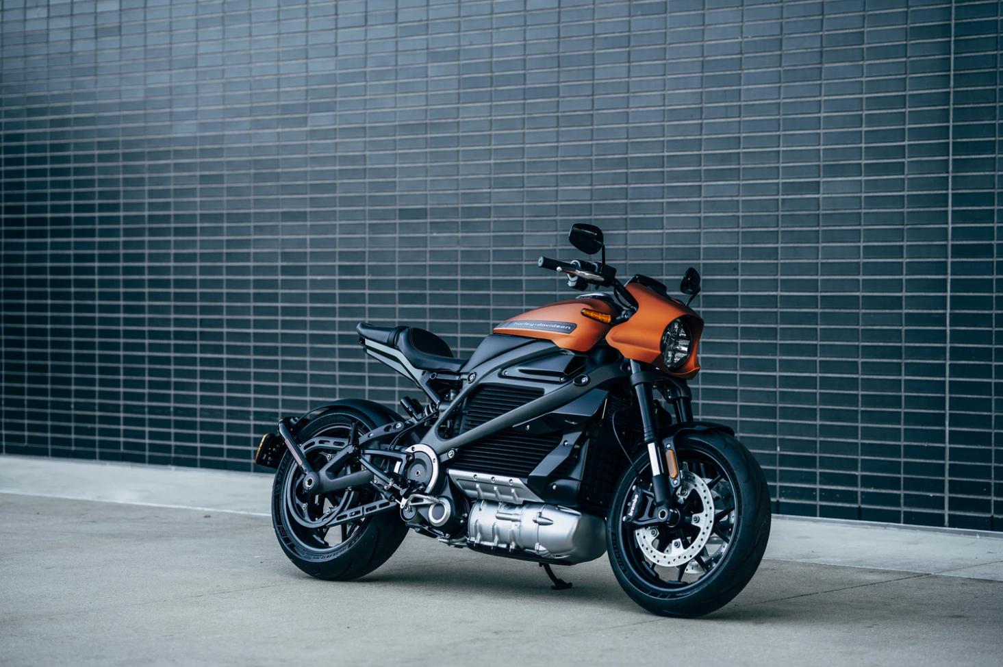 花瓣碎裂的素材,花瓣碎了素材