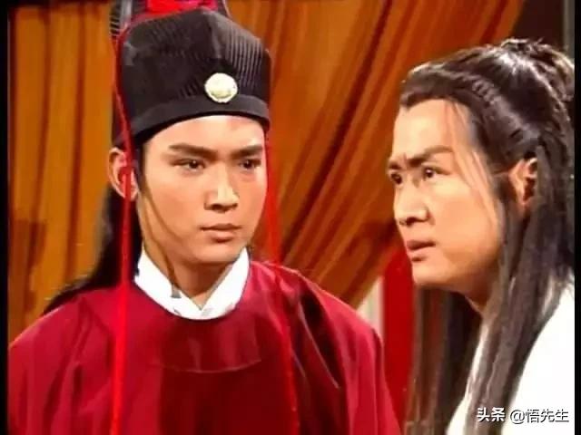 致我们逝去的童年往事只能回味,致我们逝去的童年时光一去不复返