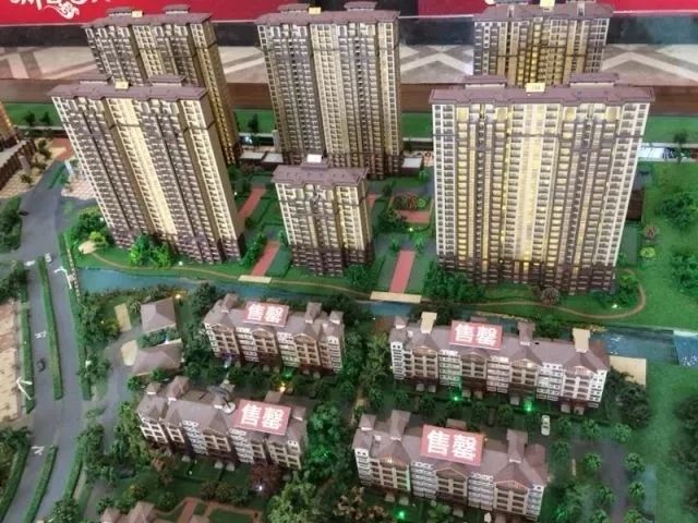 大众湖滨花园三开间朝南房子,大众湖滨花园小户型