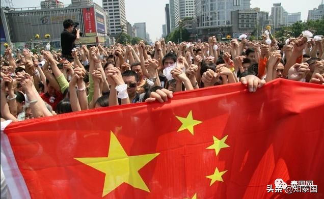 中国人的努力，在泰国历史上是出了名的！