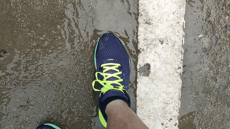 性价比踩屎跑步鞋,100左右踩屎感跑鞋推荐