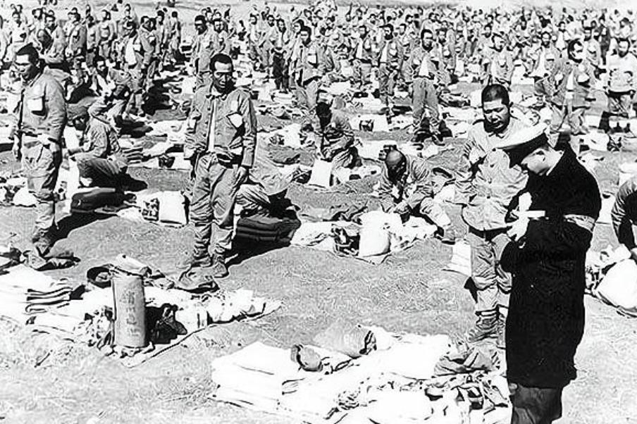 二战日本投降日本民众是什么反应,日本二战时真实的作风