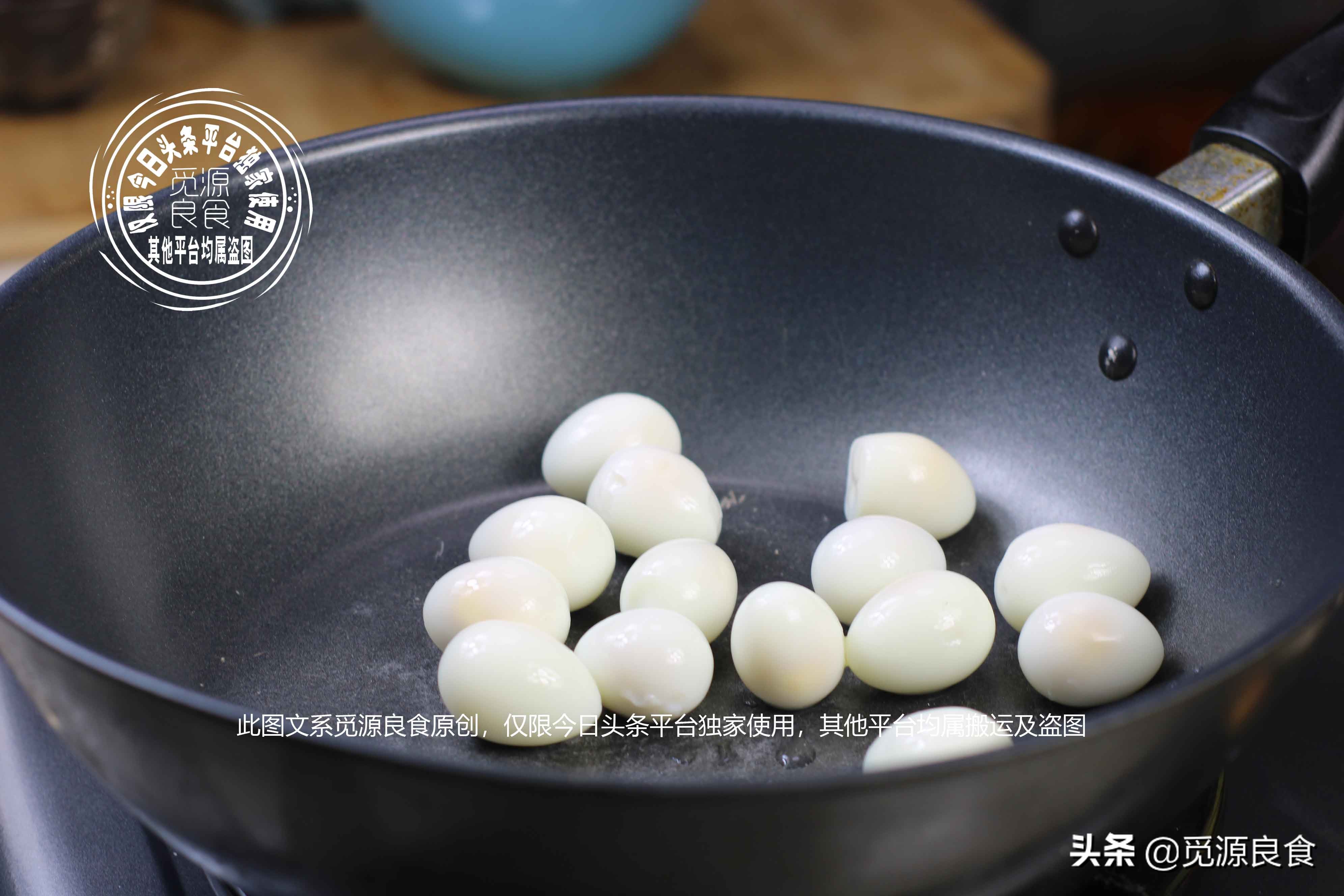 烤鹌鹑蛋酸甜口酱的做法,茄汁虎皮鹌鹑蛋酸甜可口很开胃