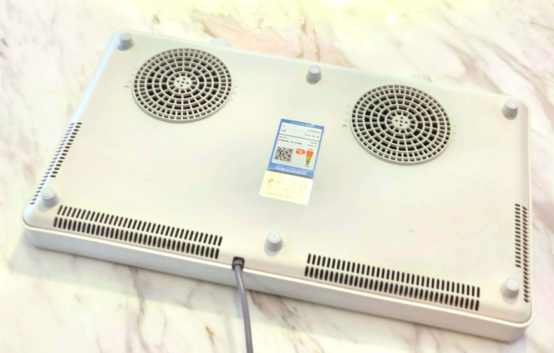 适盒a4box聚嗨锅好用吗,聚嗨锅测评使用方法