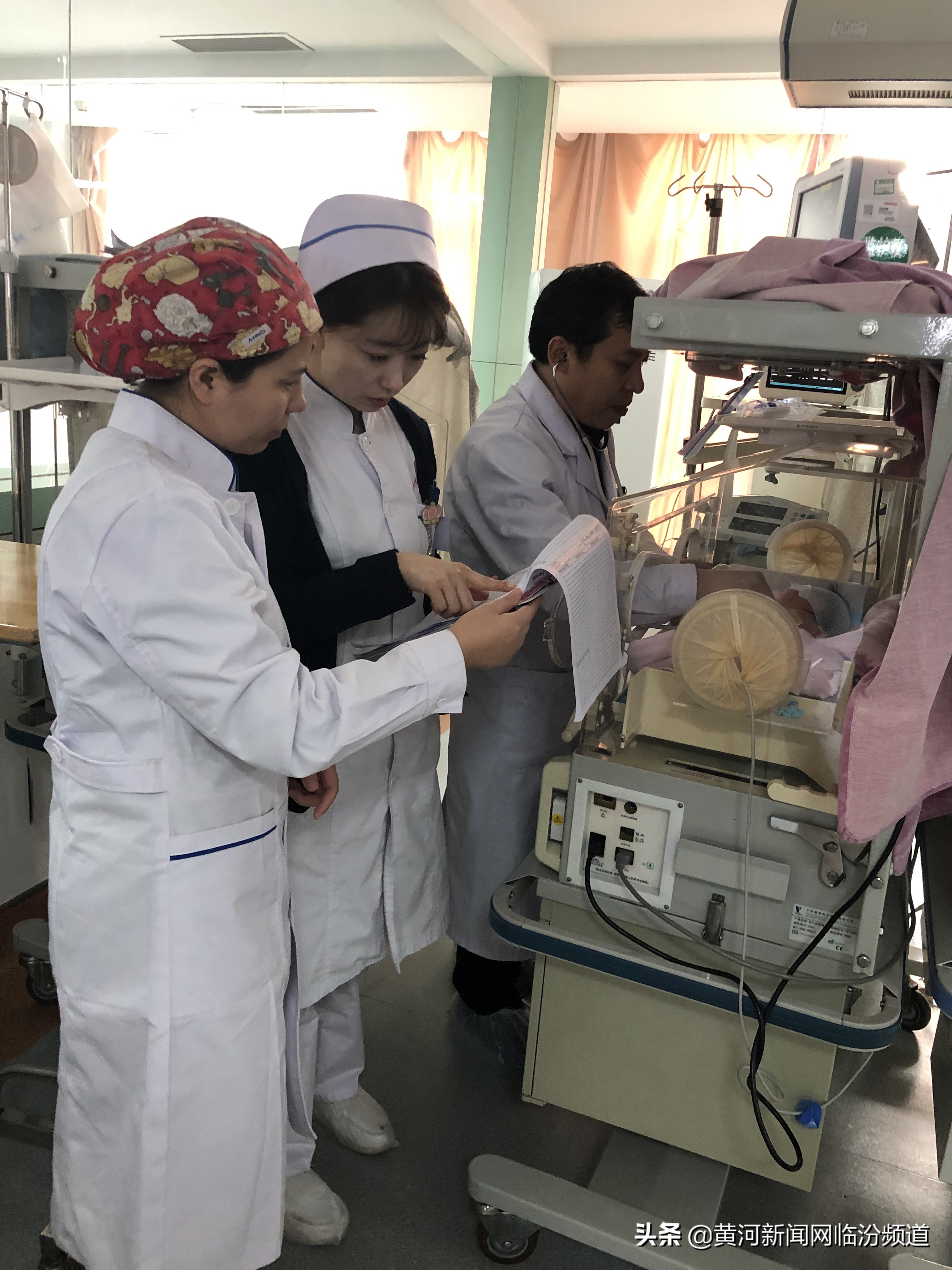 临汾妇幼保健院成功救治一例十二指肠梗阻新生儿