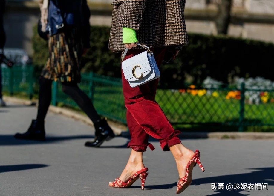 仿鳄鱼纹,透气休闲商务韩版真皮鳄鱼纹