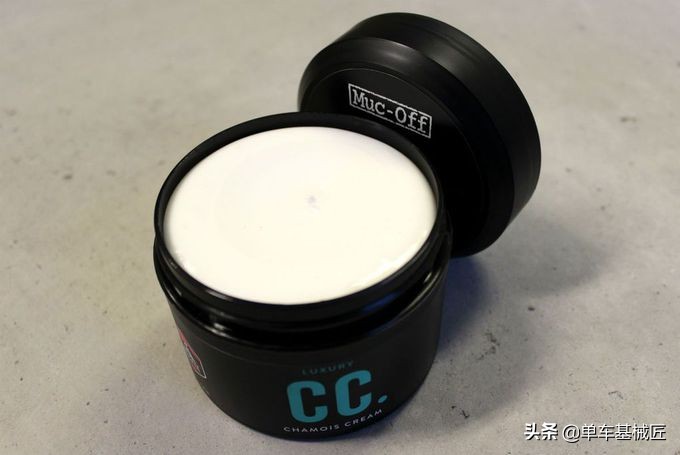 怎样提高自行车骑行技巧,如何提高骑车的平衡感