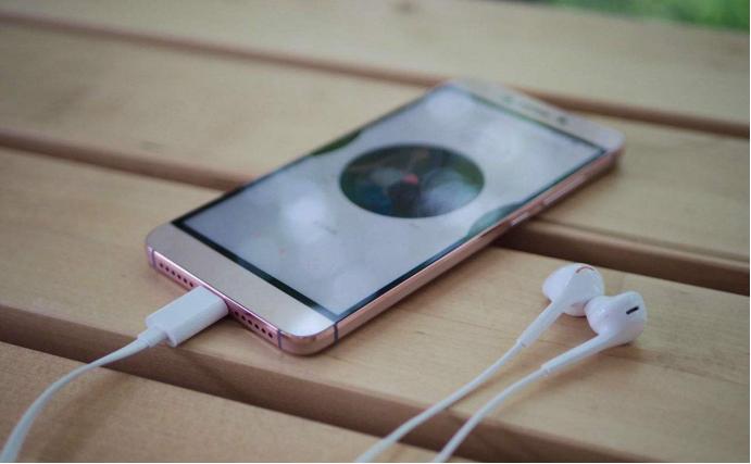 不同手机的刻板印象,各大手机的刻板印象