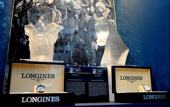 手腕细女生适合戴浪琴哪个系列,年轻人适合戴浪琴什么系列