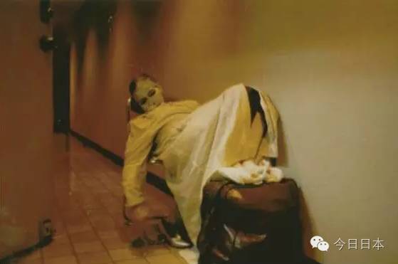 日本一*女妓**站街拉客到74岁，只为等一人