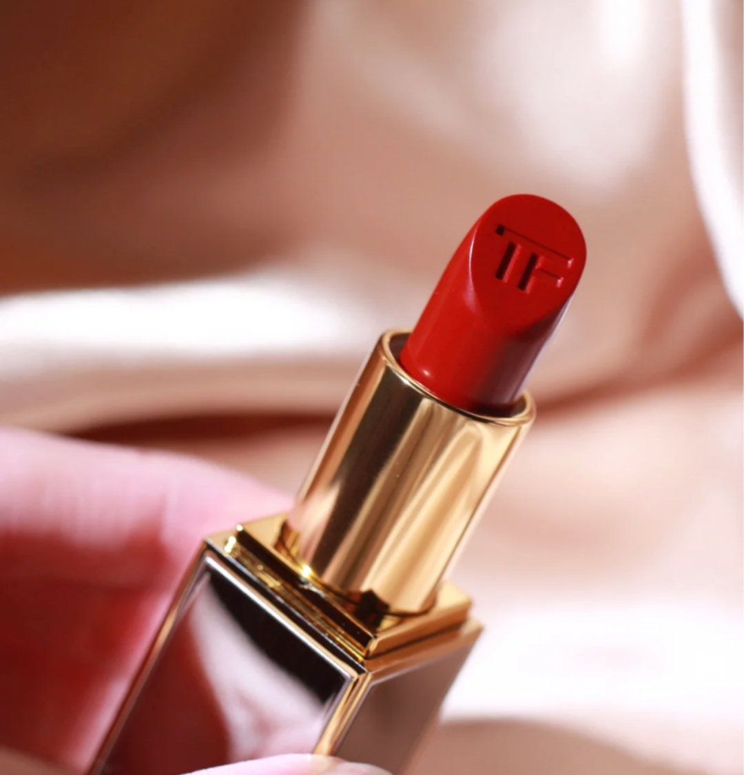 tf口红很有档次,tf16号口红和阿玛尼405哪个好看