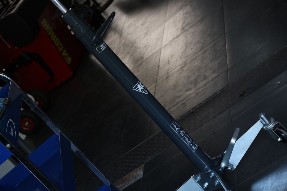 怪兽修车老车翻新天津,10年奥迪a4翻新改装最佳案例