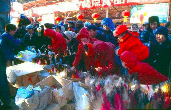 北京以前过年与现在过年对比感受,老北京的春节是从什么时候开始的