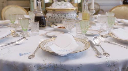 华尔街之狼卖证券片段,华尔街之狼现实主义