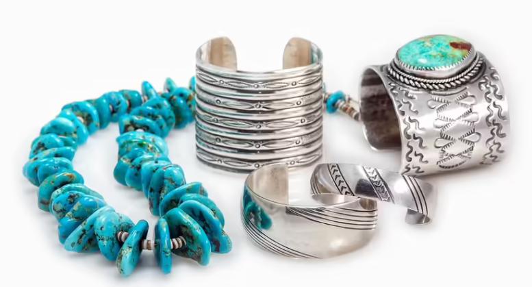 925纯银掉色吗,925纯银值钱吗