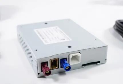 凯迪拉克中控台怎样加装视频系统,凯迪拉克如何安装流媒体记录仪