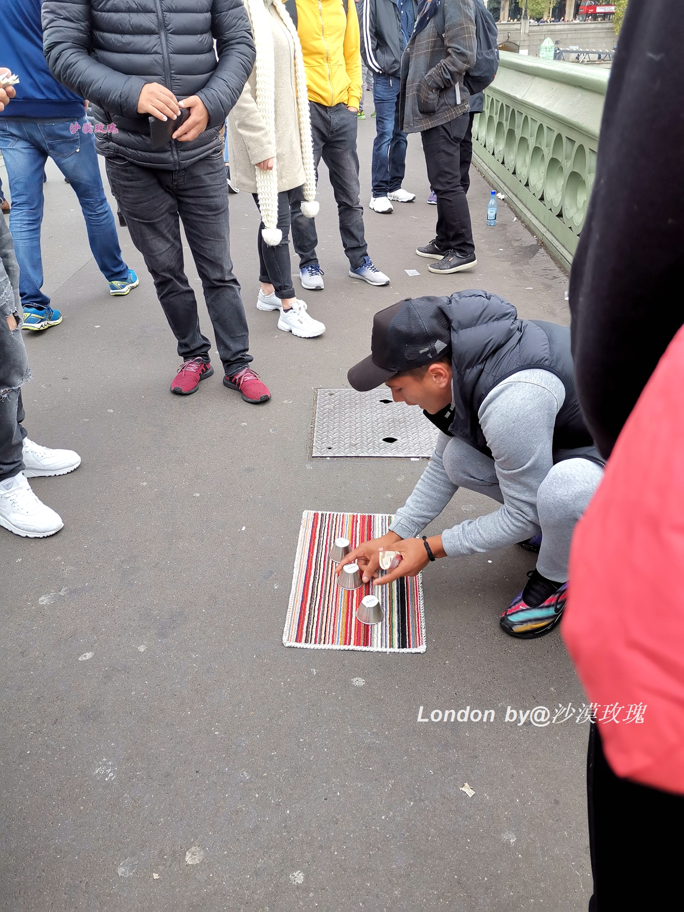 英国伦敦西区一个著名公园,这里是伦敦用英语怎么读