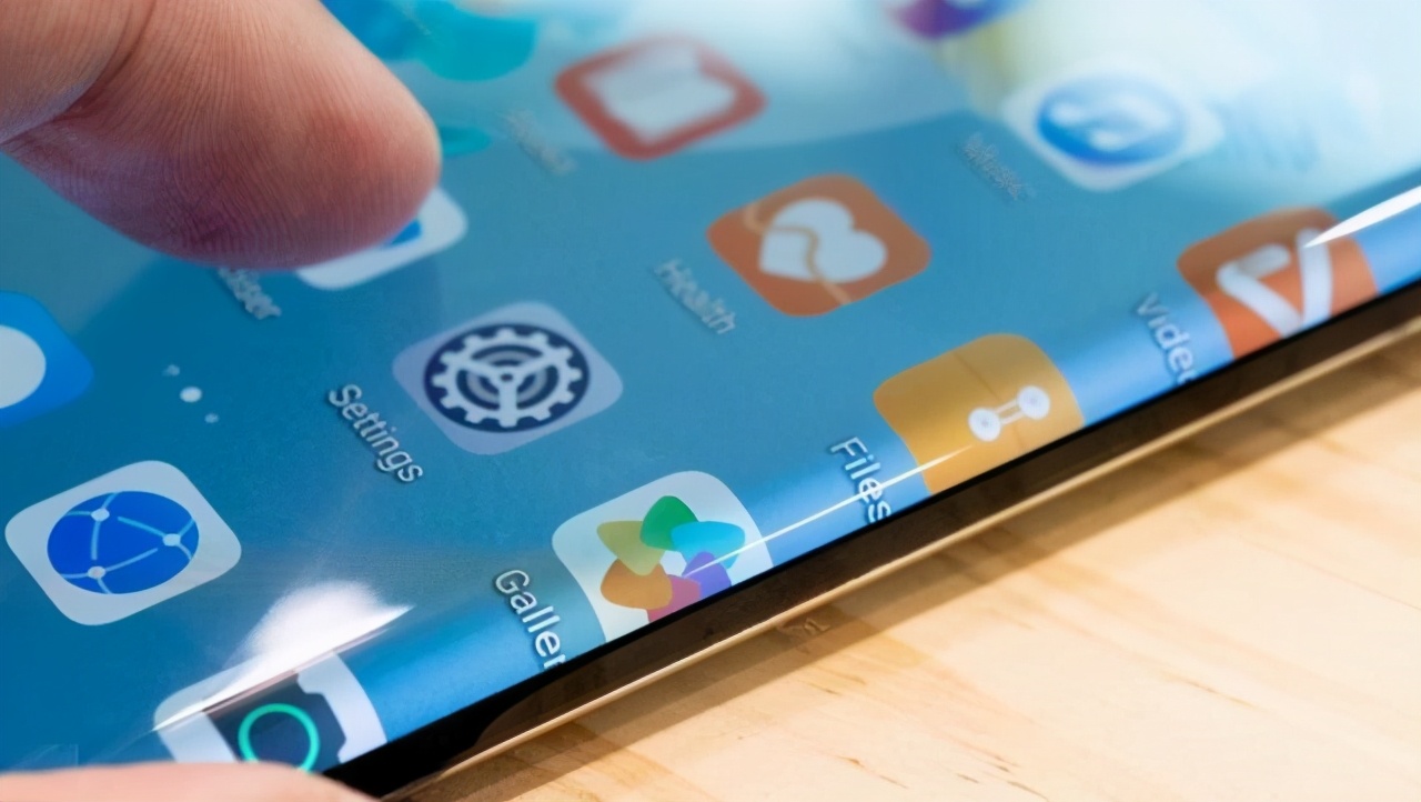 为什么说曲面屏手机不好,曲面屏手机有哪些优缺点