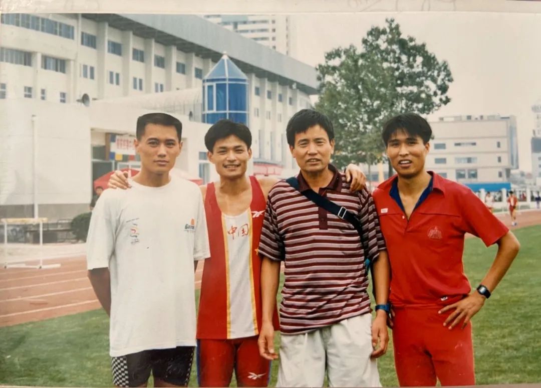 亚索800米间歇跑训练方法,800米一周训练方法