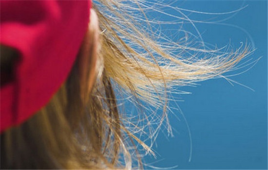头发受损没有造型怎么解决,如何给头发削薄