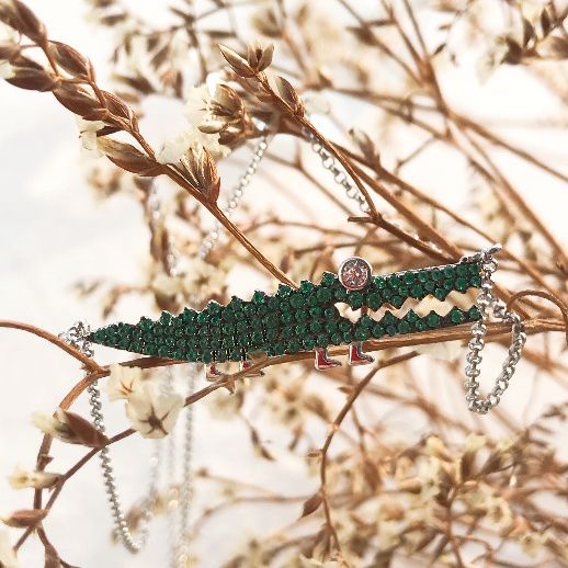 明星同款耳环高级感是什么品牌的,明星都戴什么小众牌子耳环