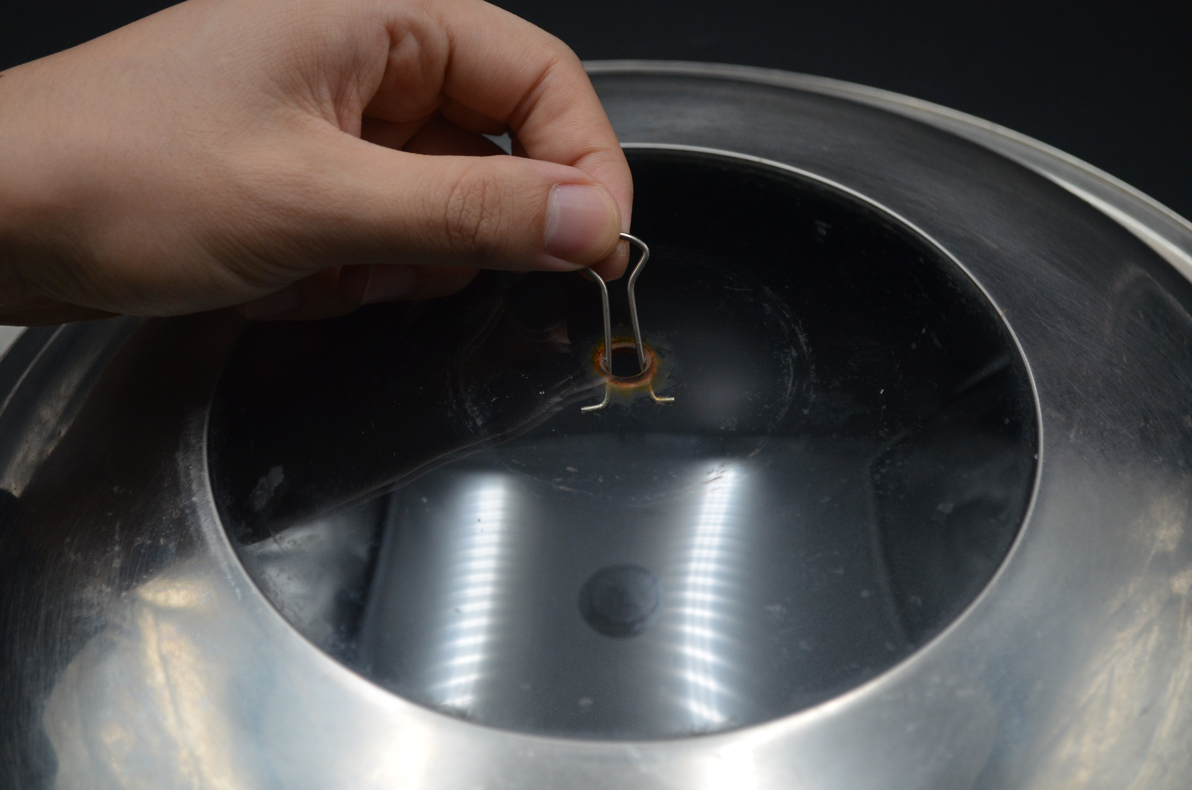 锅盖手柄坏了怎样能做好,锅盖把手坏了不用愁