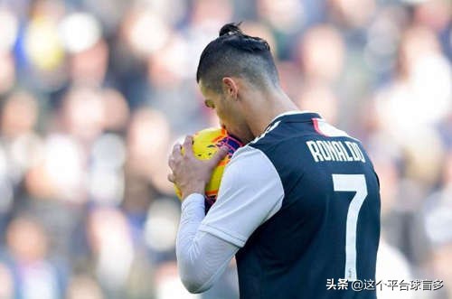 梅西c罗成长之路,球星成长史