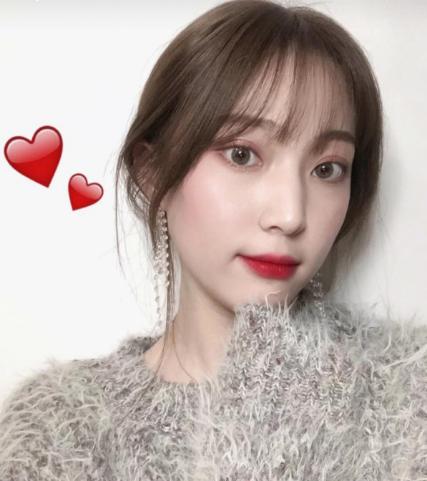 学生党平价口红白皮pdd,黄皮浅唇口红推荐mac