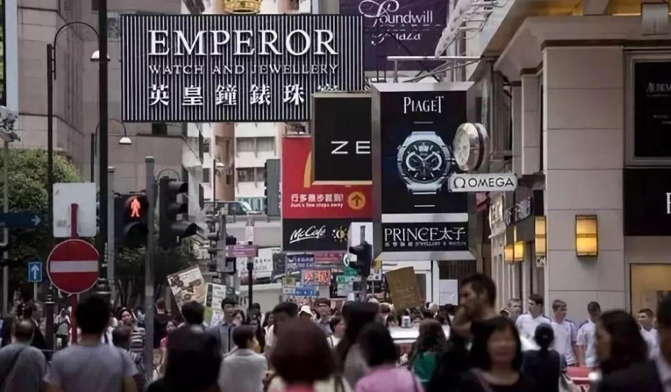 疫情期间,没法去香港买包?不如花千元在国内买一只古董包